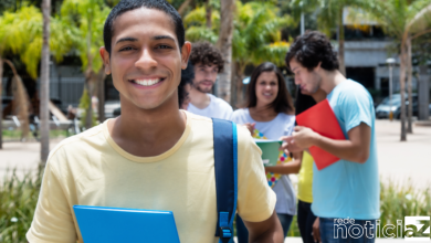 O programa contempla bolsas de estudo para brasileiros que desejam se graduar, ou pós-graduar, em algumas das melhores universidades do mundo