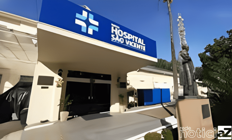 O animal foi morto a facadas e o rapaz, que foi socorrido para o Hospital São Vicente, recebeu alta.