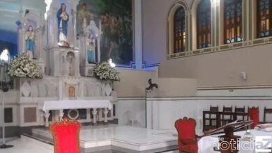 Padre é surpreendido com invasão de morador de rua em plena missa em Jundiaí