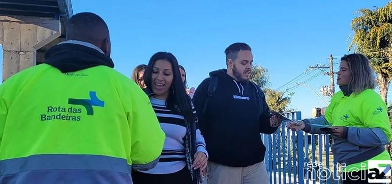 Rota das Bandeiras faz ações de conscientização do Maio Amarelo em rodovia de Jundiaí
