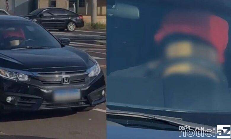 VÍDEO - Casal é flagrado fazendo sexo dentro de carro estacionado