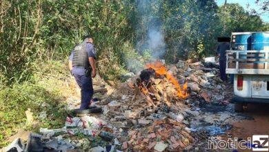 Descarte de entulhos é flagrado em área de mata em Campo Limpo Paulista