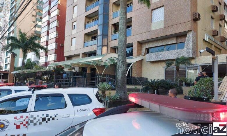 Homem cai do 14º andar de prédio e morre