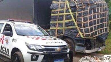 Trio é preso por fazer parte de quadrilha que rouba caminhões em Jacareí