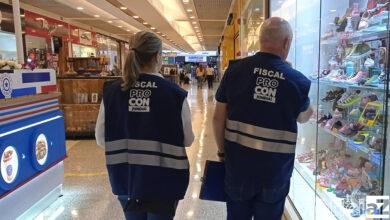 Procon realiza ação com foco em orientação para o Dia das Mães