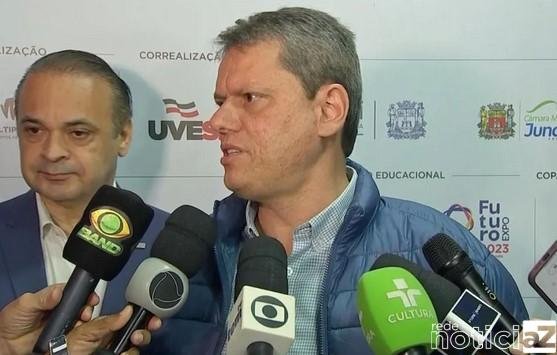 Governador de SP fala em investimento para a vacina contra a febre maculosa