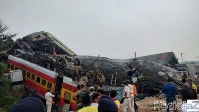 Acidente com trem na Índia mata 288 pessoas