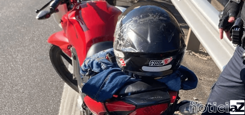 Suspeitos de roubo de moto são capturados após perseguição em Itatiba