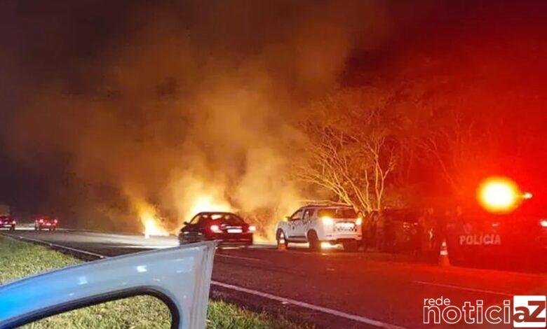 Roubo a carro-forte deixa feridos em Rodovia