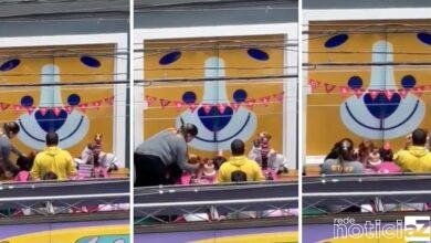 VÍDEO - Funcionários são flagrados maltratando animais em petshop