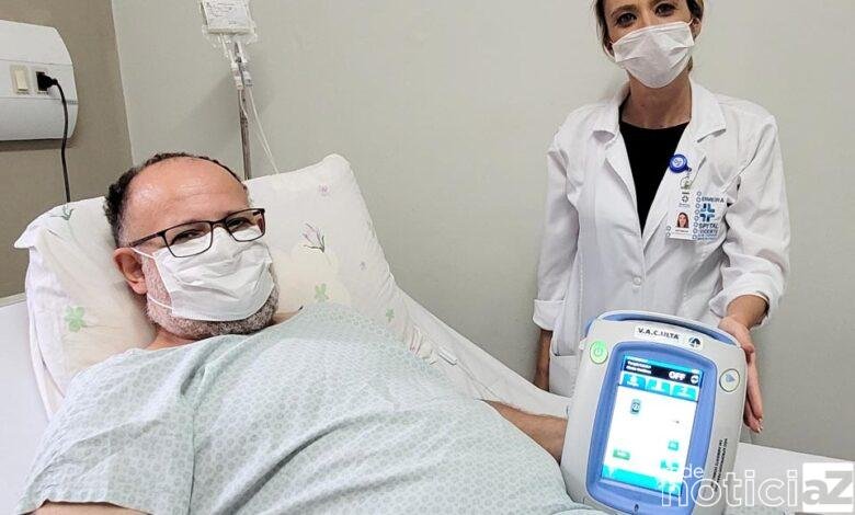 Paciente recebe alta após tratamento inédito na região