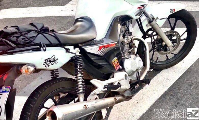 Motocicleta é abandonada após furto no centro de Campo Limpo Paulista