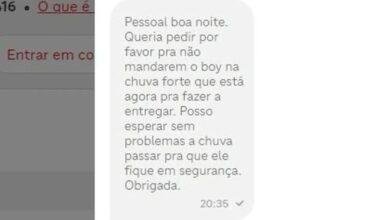 Cliente pede que motoboy espera chuva passar para entregar pedido