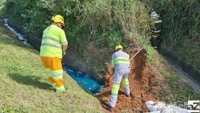 Óleo diesel que vazou de caminhão após acidente atinge lagoa em Jundiaí