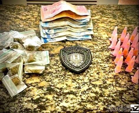 Guarda Municipal de Campo Limpo Paulista prende homem com drogas