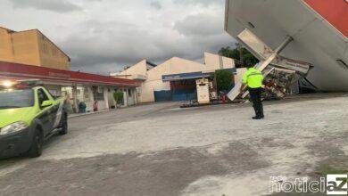 Teto de posto de combustíveis cai em Jundiaí