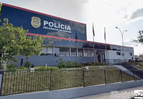 Mulher é presa após matar marido a facadas