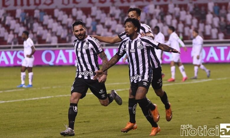 Santos supera adversidades e vence a LDU no Equador
