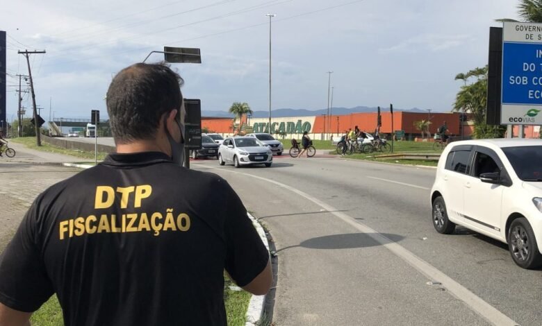Guarujá instala barreiras sanitárias