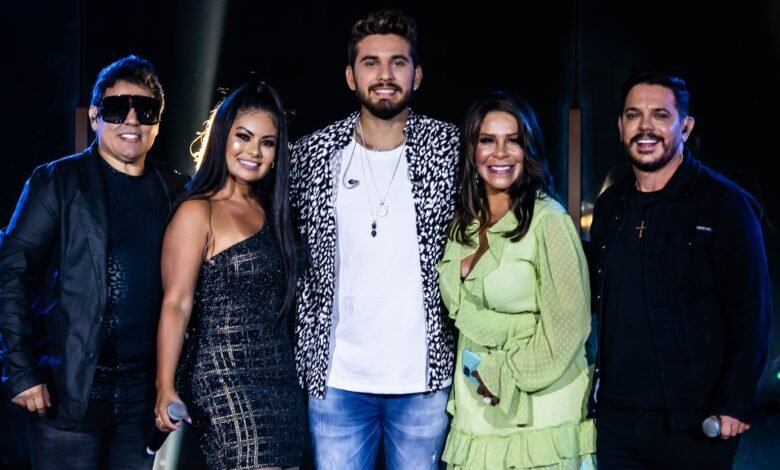 Gustavo Mioto, o mais novo contratado da Universal Music, lançou recentemente nos aplicativos de música o projeto “Mistura”, que une o sertanejo e forró.