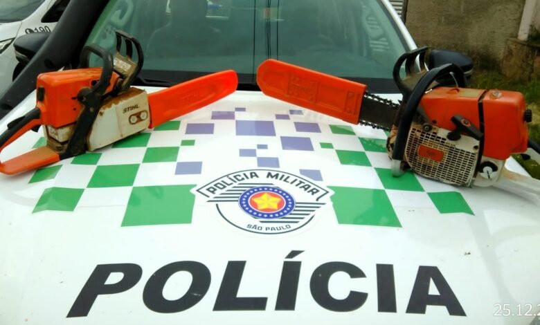Durante patrulhamento Policiais Ambientais prendem um ladrão e recuperam equipamentos que tinha acabado de ser furtados. Uma equipe de Polícia Militar Ambiental