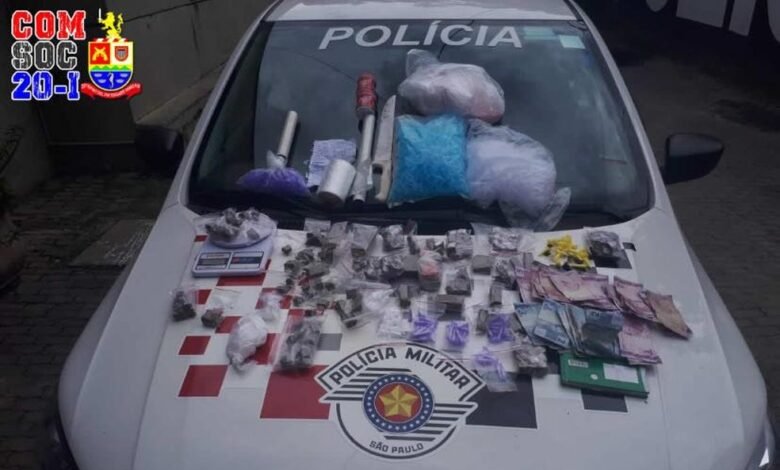 Mulheres são presas em flagrante com drogas