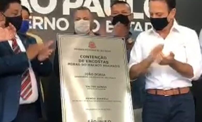 Obras de contenção em morro de Guarujá é entregue
