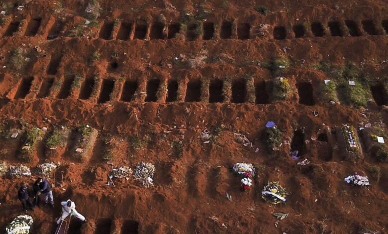 Brasil passa de 450 mil mortes por coronavírus