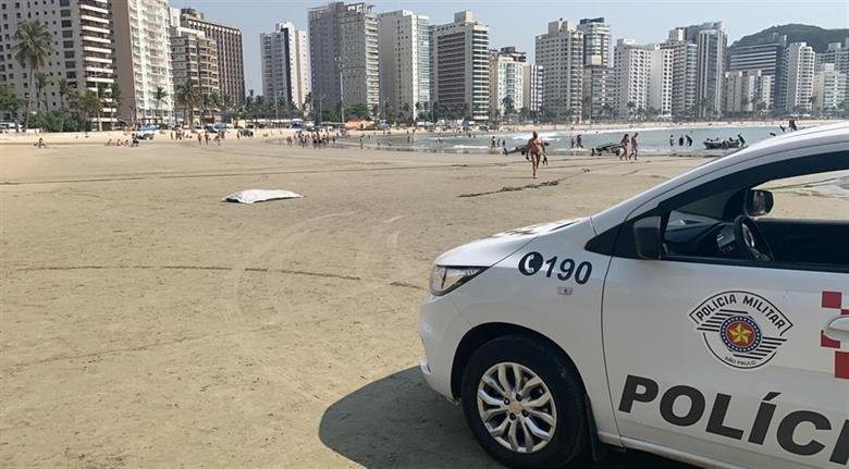 Corpo é encontrado em praia de Guarujá