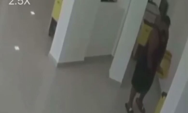 Homem é flagrado furtando sorveteria