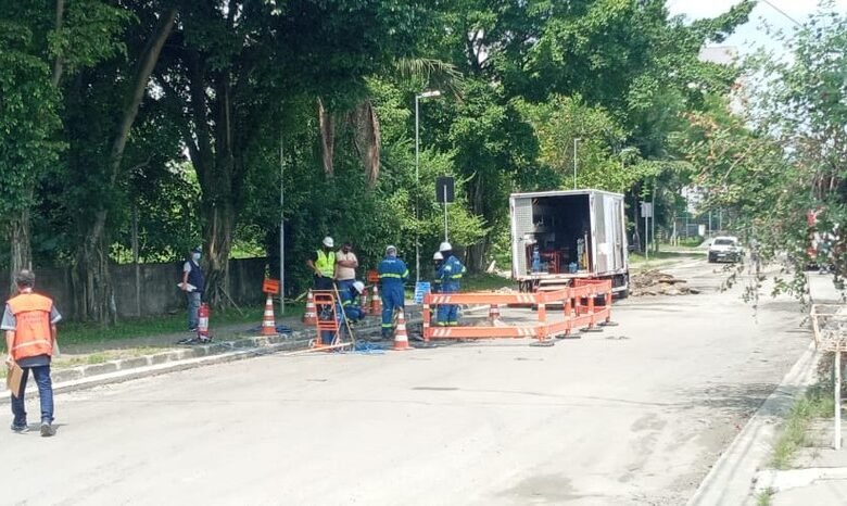 Obra provoca vazamento de gás em Cubatão