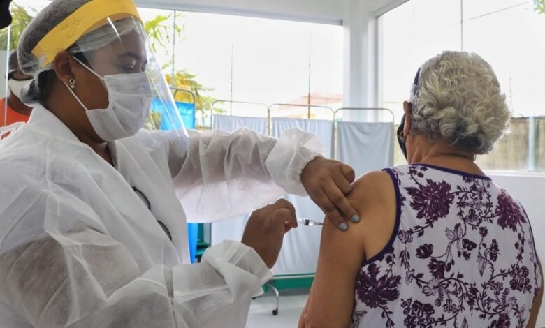 Santos tem o maior percentual de vacina do que em todo o Brasil