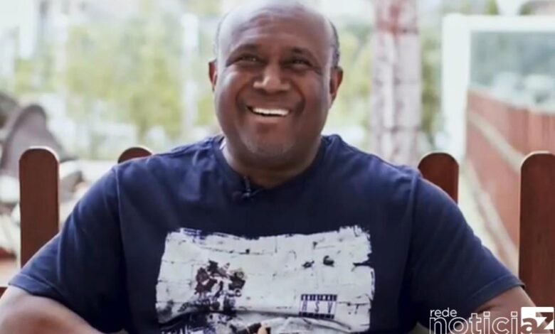 Cantor Irmão Lázaro morre por COVID-19