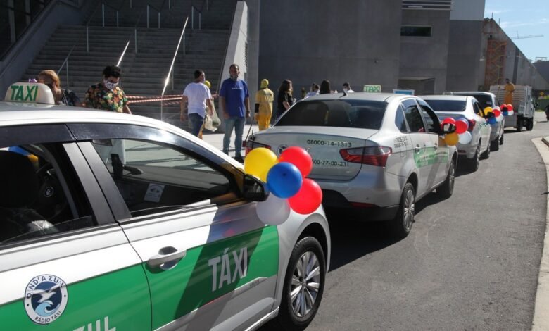 Santos tem carreata de conscientização do autismo e da síndrome de down