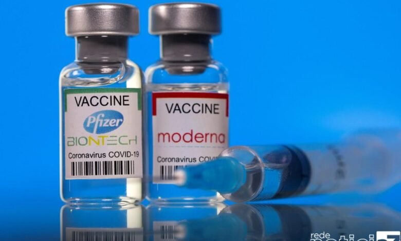 Estudo revela que vacinas da Pfizer e Moderna são seguras para gestantes