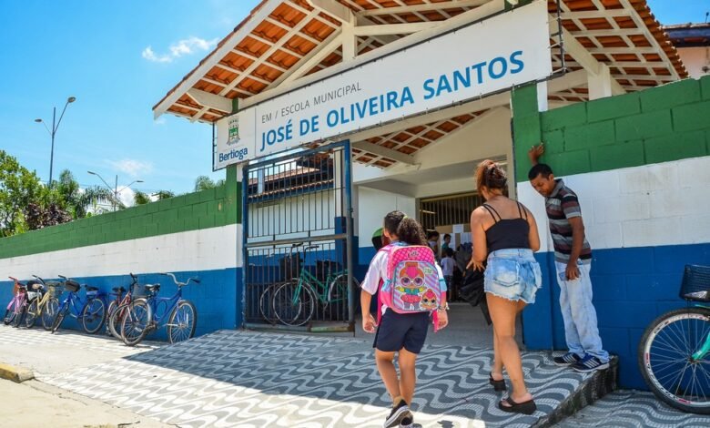 Justiça é acionada para que as aulas presenciais sejam suspensas em Bertioga