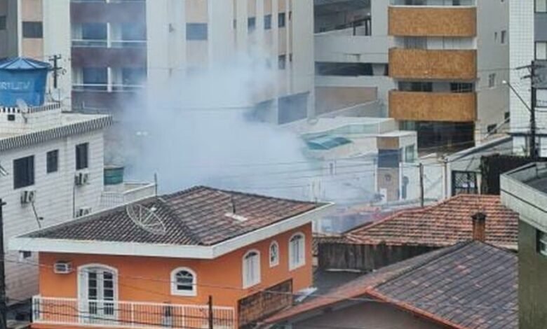 Casa sofre com incêndio em Praia Grande