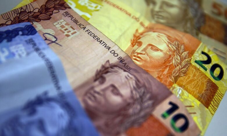 O registro das queixas contra os bancos, financeiras ou administradoras de cartão teve aumento de 69% e 72%, respectivamente, em cada uma das plataformas.