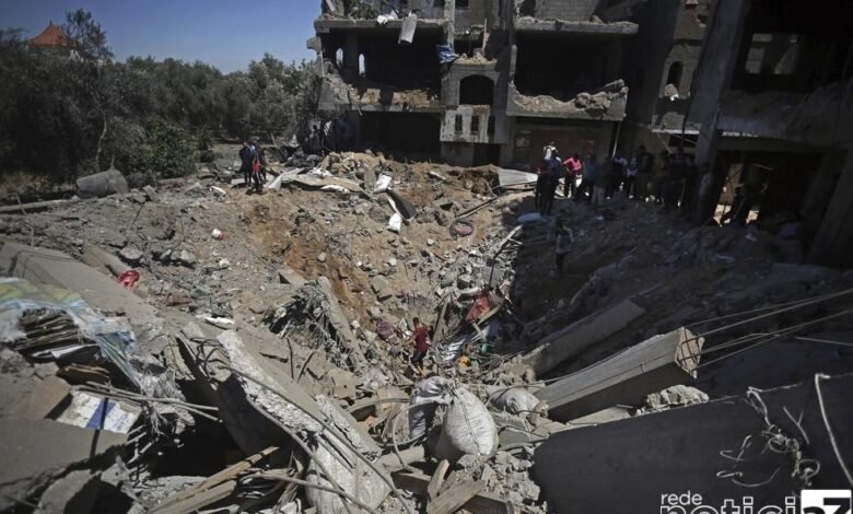 Após mais de 240 mortes, Israel e Hamar cessam fogo