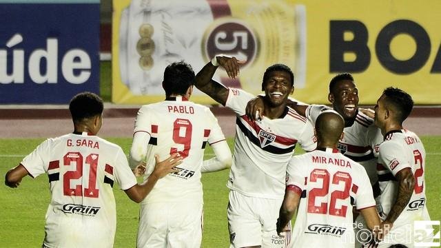 São Paulo dá mais um show, goleia o Mirassol e está na final do Paulista