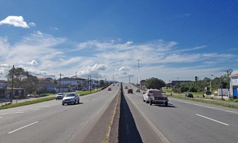 Comerciantes de Itanhaém protestam contra pedágio