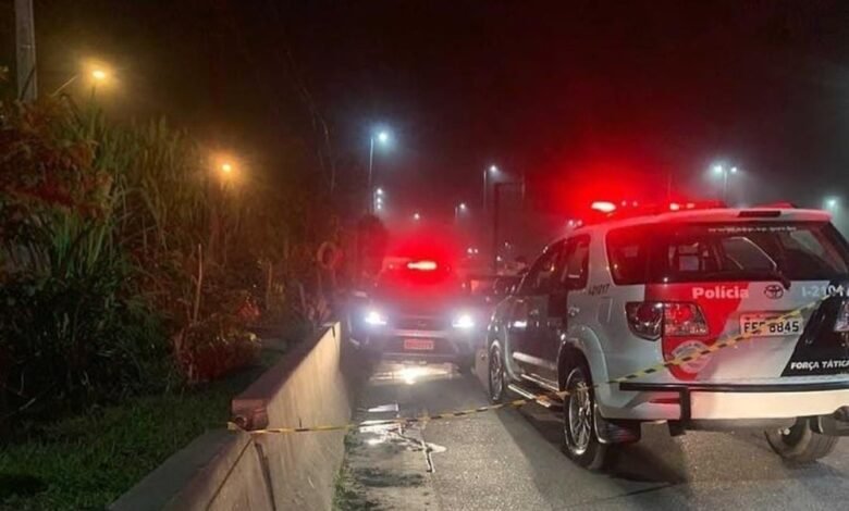 Quadrilha assalta família e suspeitos são mortos em Guarujá