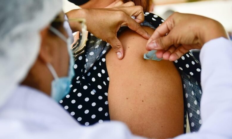 Vacina contra a Covid-19 para servidores de Santos pode ser obrigatória