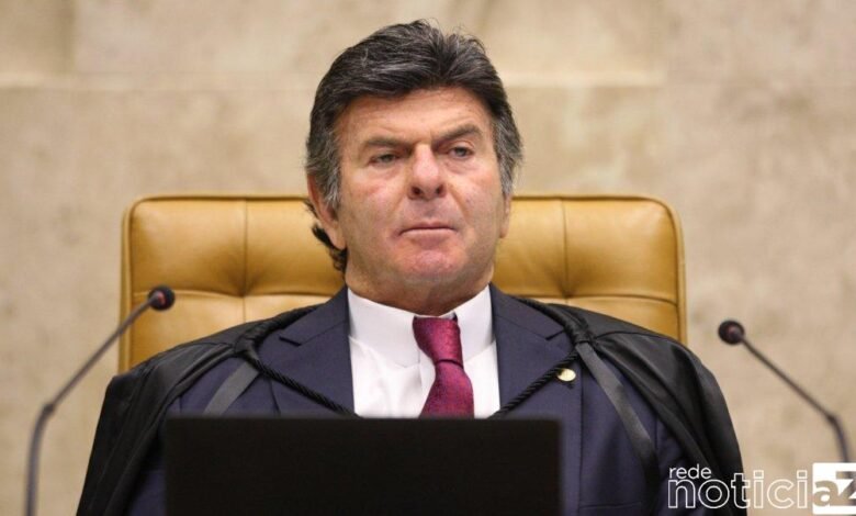 Ministro Luiz Fux responde a Bolsonaro e não fechará o STF