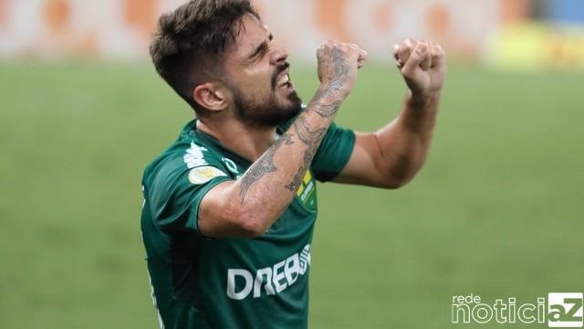 Nos acréscimos, Bragantino perde a invencibilidade de oito jogos no Brasileirão
