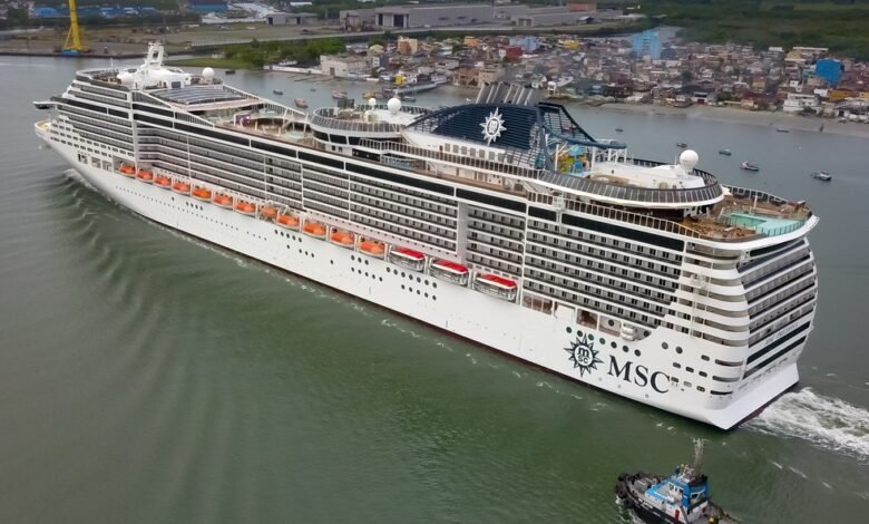 Navio MSC Preziosa embarca os primeiros passageiros da temporada de cruzeiros
