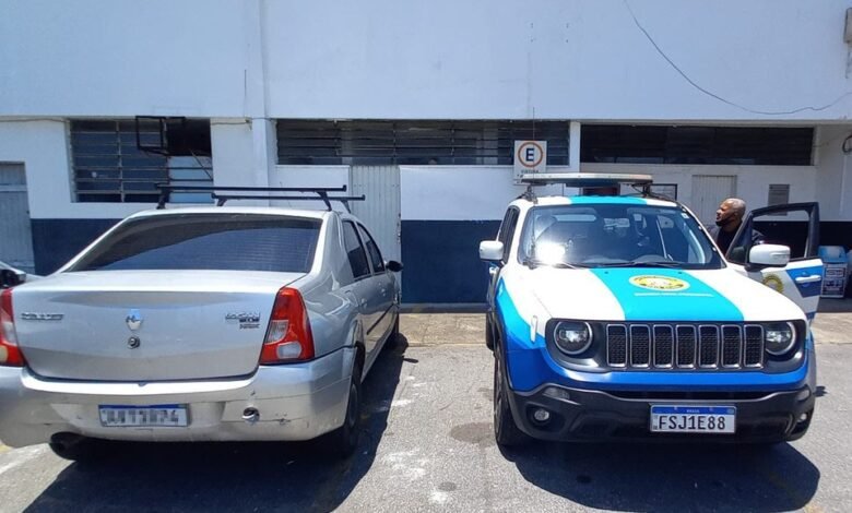 Homem é preso com veículo usado em furto a relojoaria