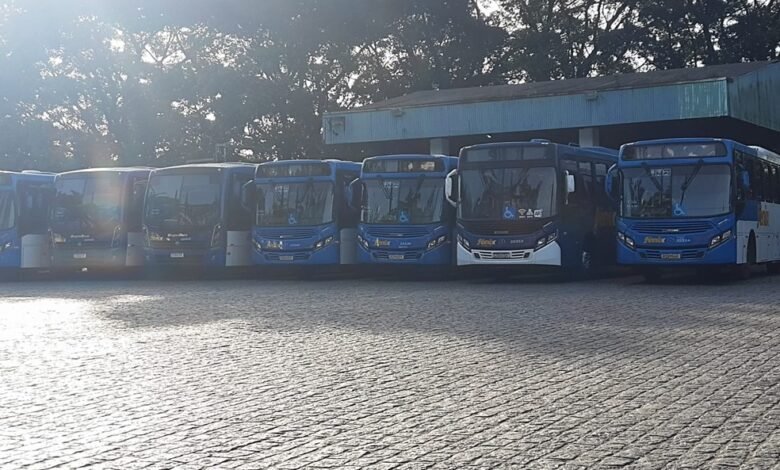 Greve dos funcionários do transporte público de Cubatão continua