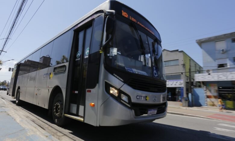 Ônibus municipais de Guarujá tem rotas flexibilizadas