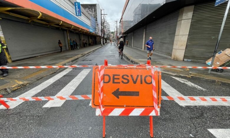 Rua de São Vicente é fechada para veículos